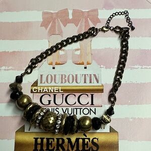 ❣️5|$25❣️Elegant Gold and Black Beaded Necklace